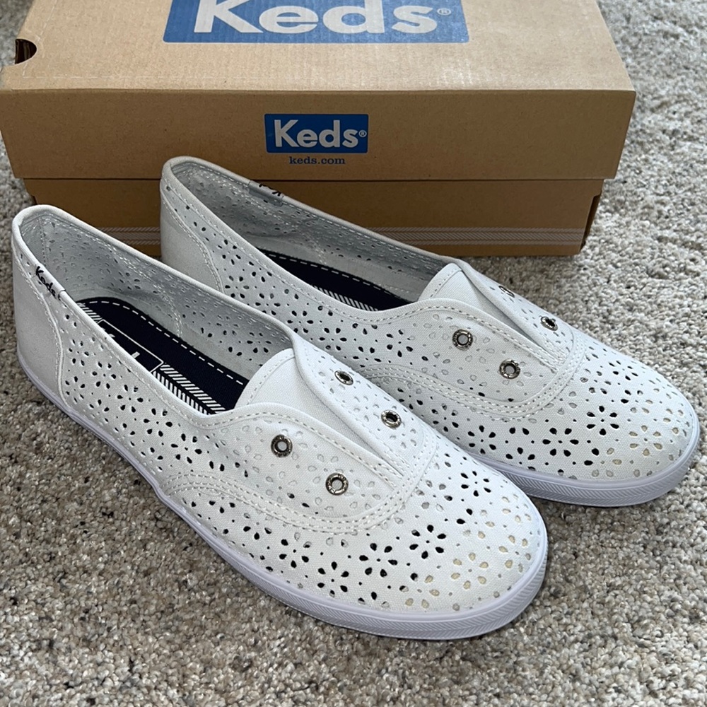 NIB Keds Champion K Skimmer Slip on WHITE